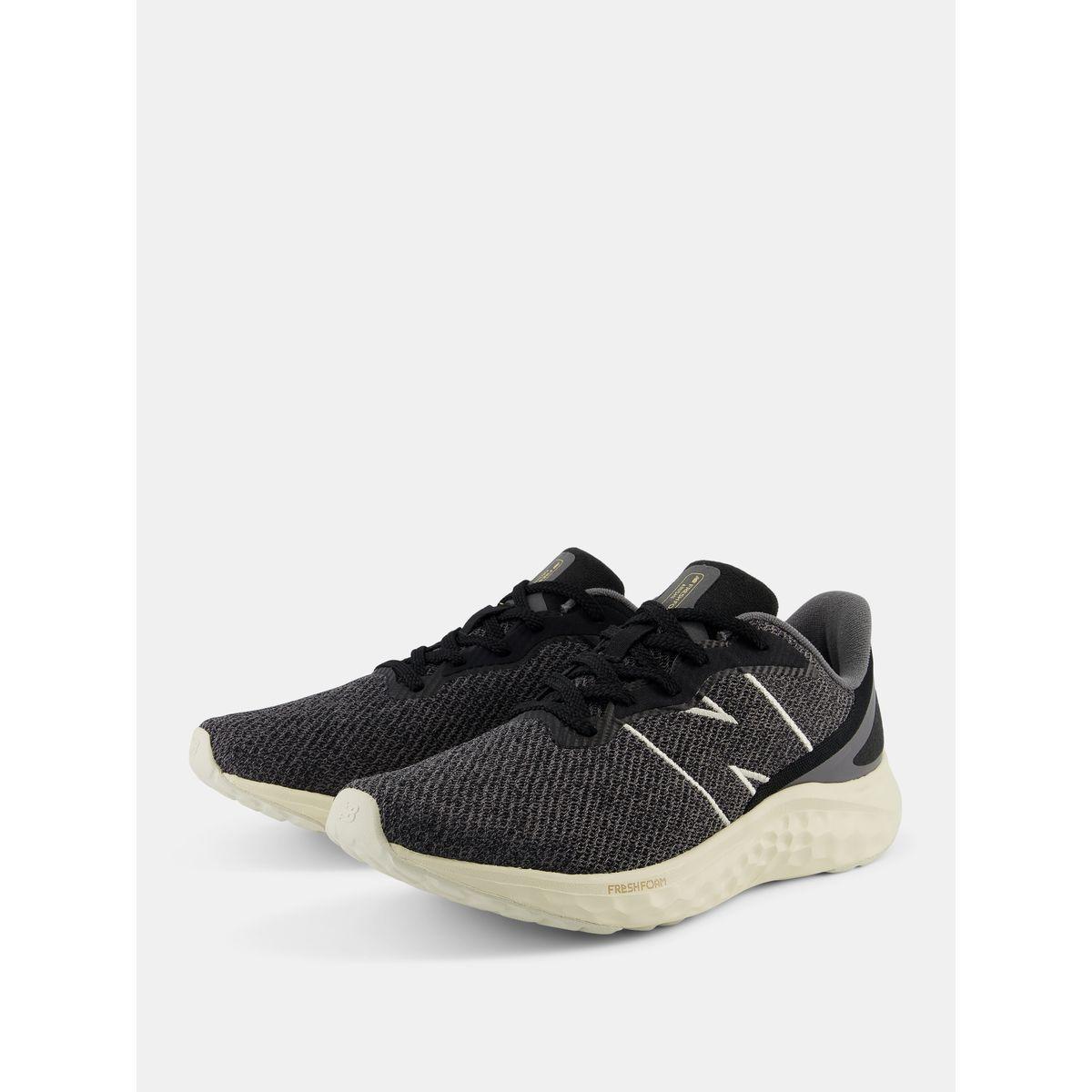 New Balance Arishi Logo Detail Shoes-sports-men-shoes-image-2