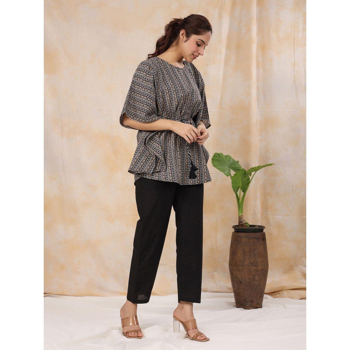Sanskrutihomes X Styli All Over Print Tassel Tie Up Top & Pants Cotton Co-Ord-women-clothing-coordsets-image-4