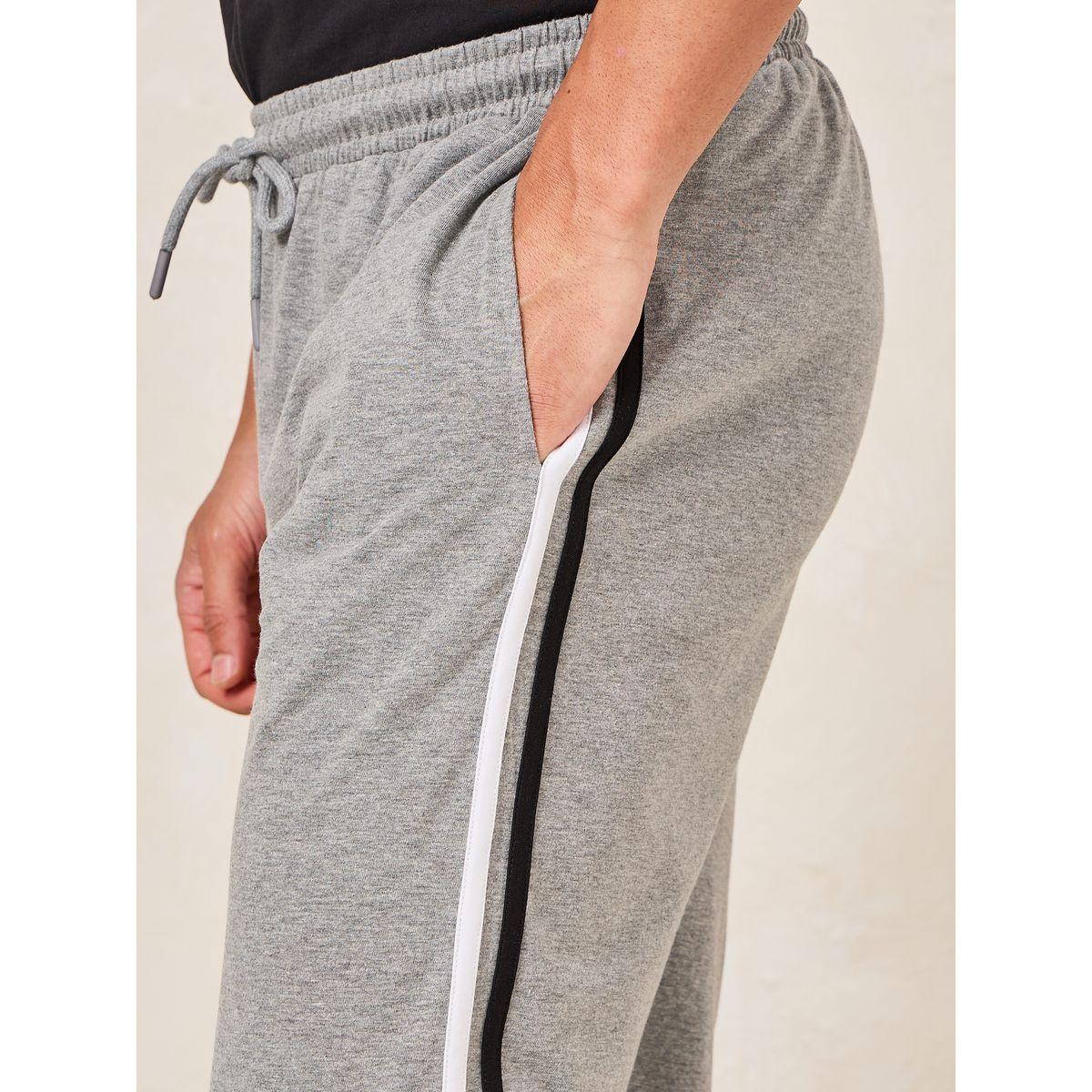 Styli Unwind Solid T-Shirt & Open Hem Piping Detail Pyjama Set-men-clothing-nightwear-sets-image-5