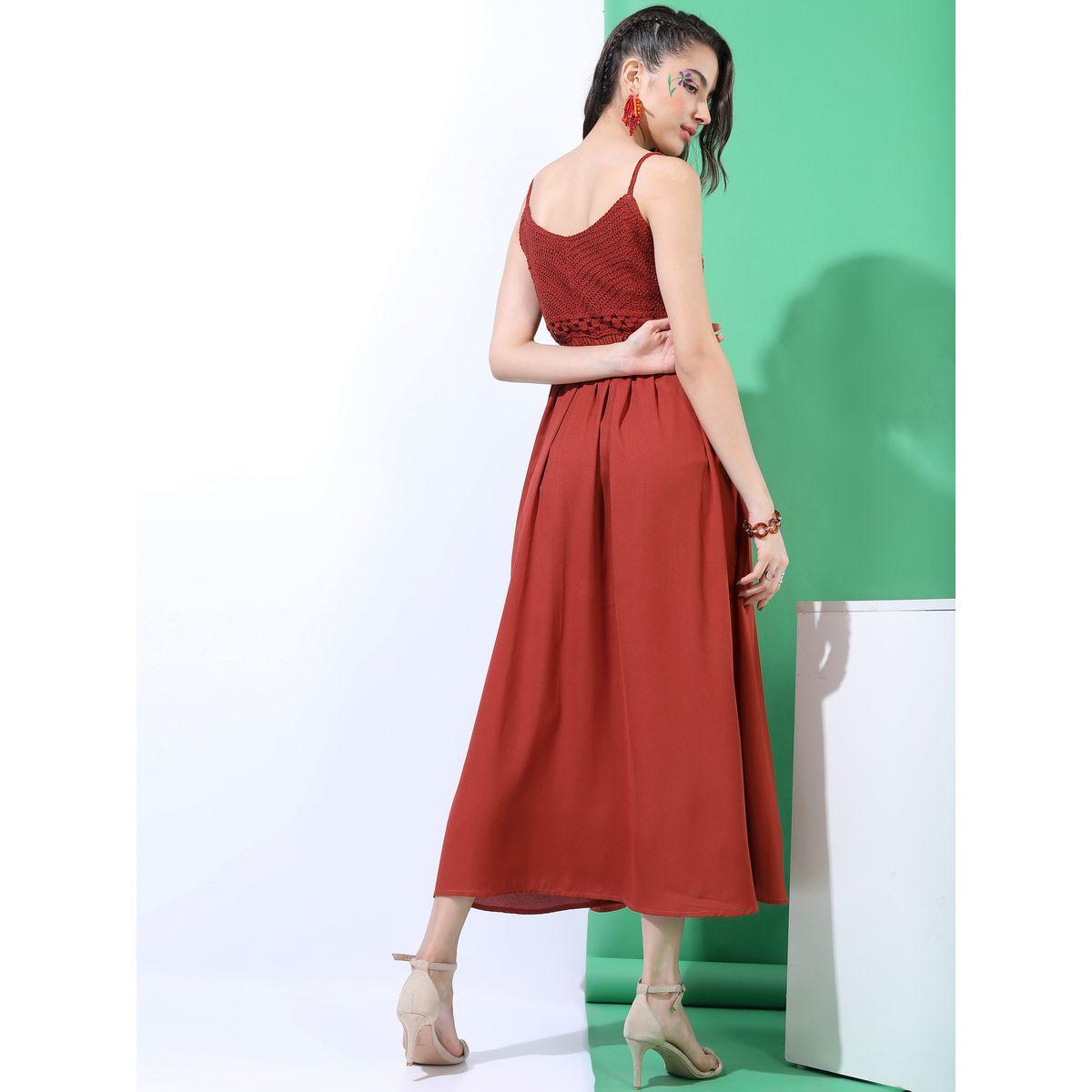 فستان طويل بكسرات وتفاصيل مُطرّزة طوكيو توكيز × ستايلي-women-clothing-dresses-image-3
