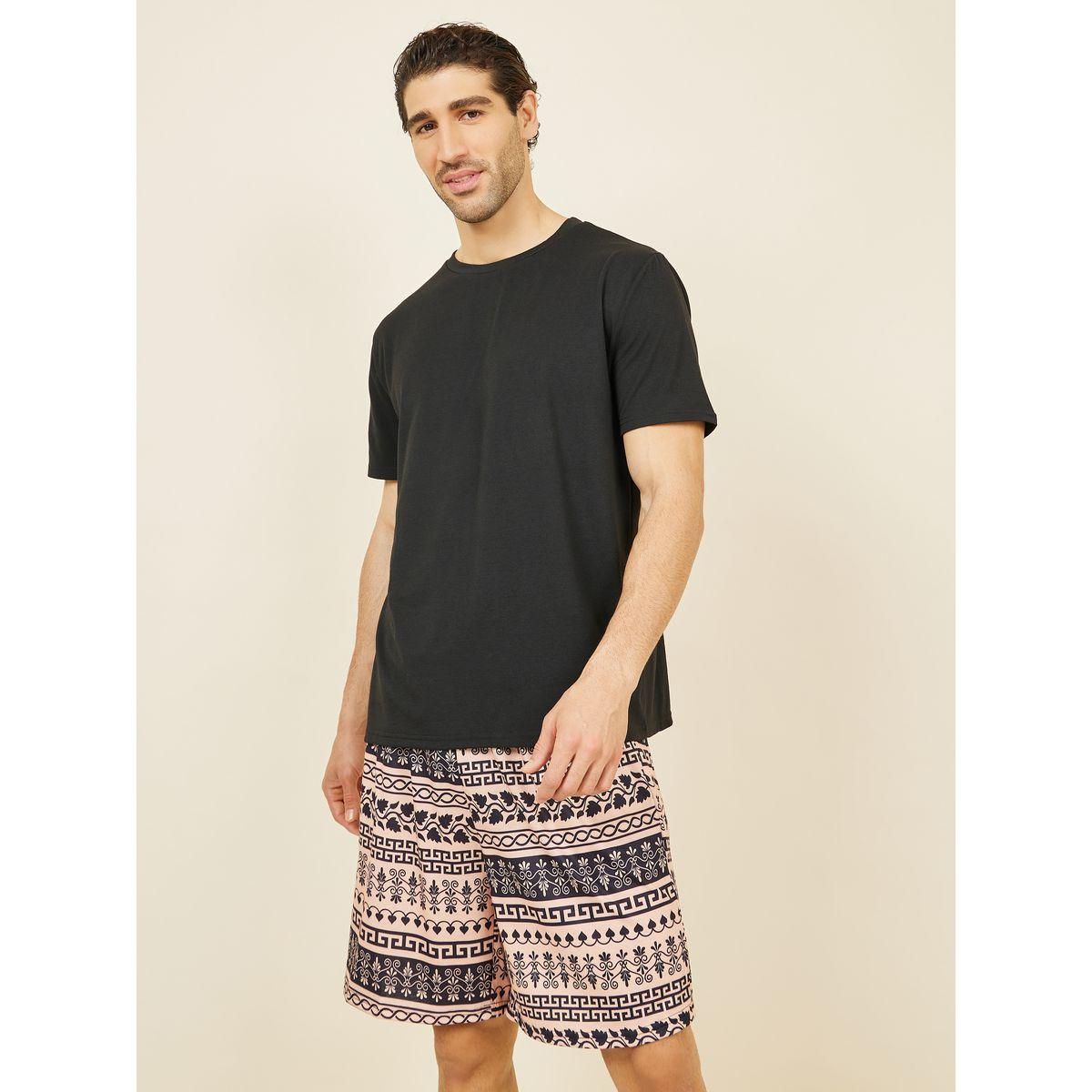 شورت بطبعة بوهو وتيشيرت بياقة دائرية-men-clothing-nightwear-sets-image-2
