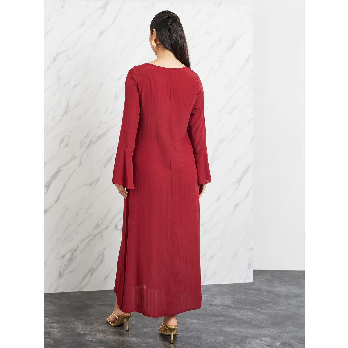 فستان طويل بحافة واسعة وتفاصيل مُطرّزة-women-clothing-dresses-image-4