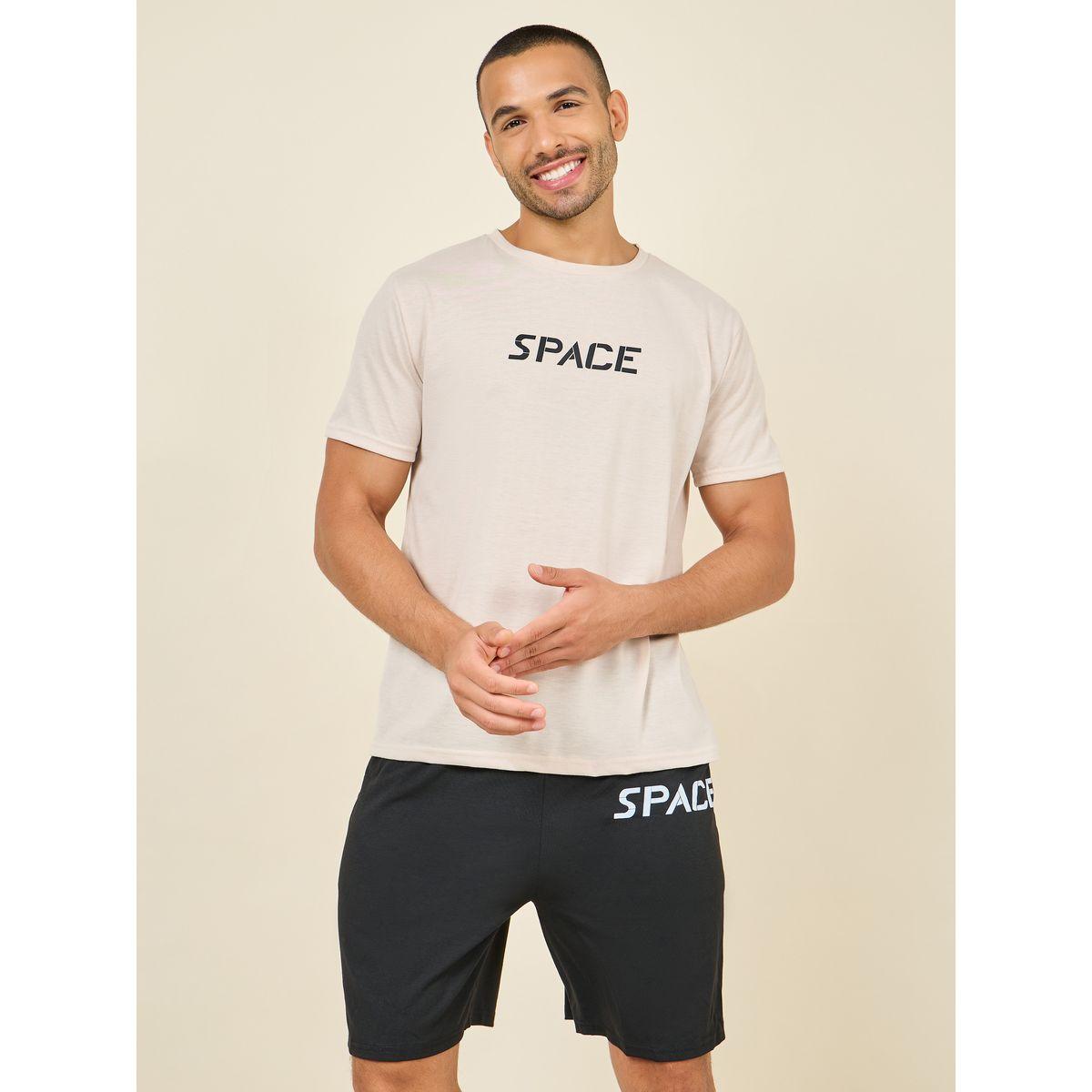 مجموعة من شورت وتيشيرت بياقة دائرية-men-clothing-nightwear-sets-image-2