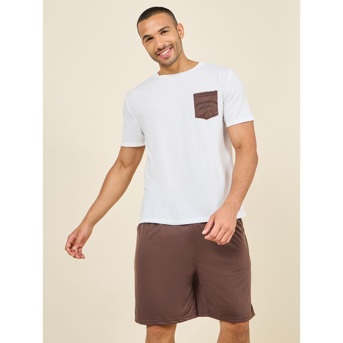 مجموعة من شورت وتيشيرت بجيب على الصدر-men-clothing-nightwear-sets-image-1