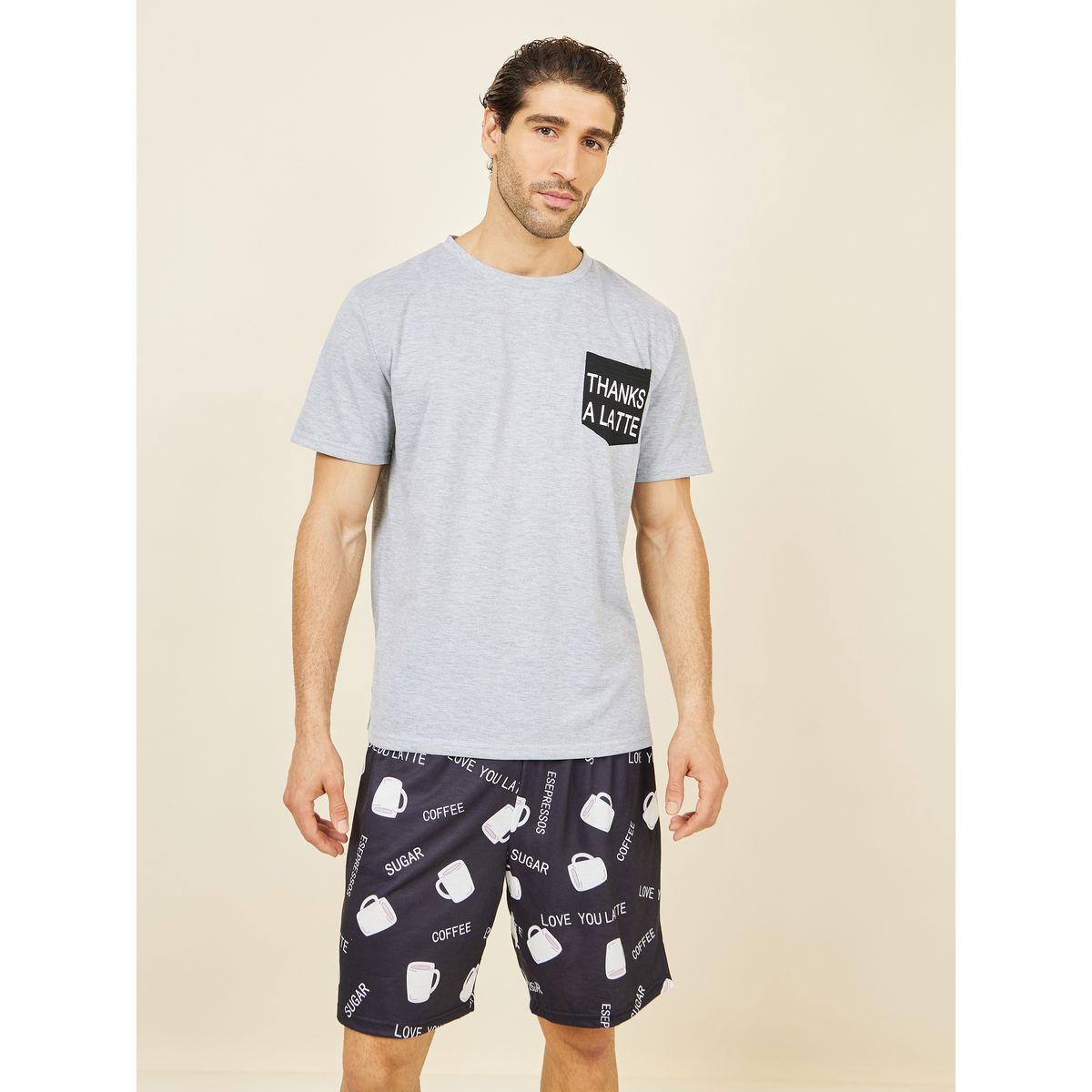 مجموعة من شورت مع تيشيرت بجيب على الصدر-men-clothing-nightwear-sets-image-2
