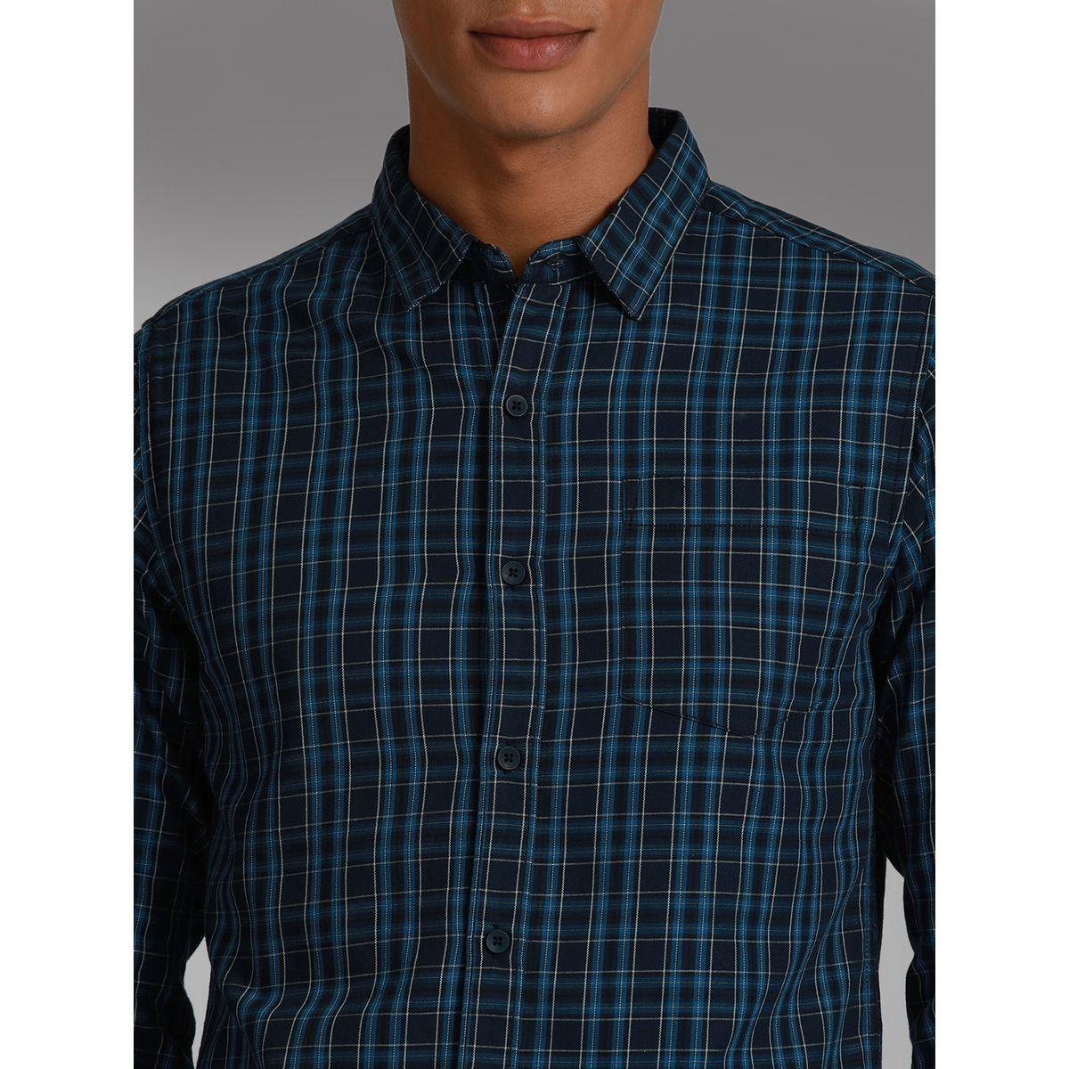 قميص كاروهات بنمط تارتان وتفاصيل جيب هاي ستار × ستايلي-men-clothing-shirts-image-2