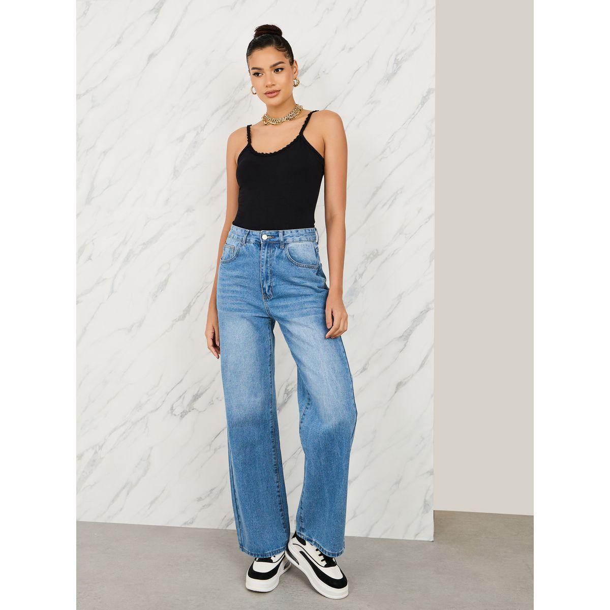 بلوزة قطن ليكرا قصيرة مع حمالات رفيعة-women-clothing-tshirts-image-3