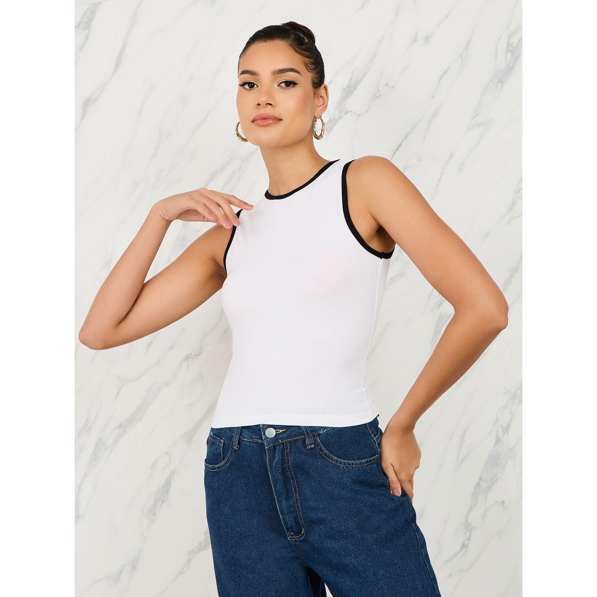بلوزة بلا اكمام بتفاصيل مُتباينة-women-clothing-tshirts-image-2