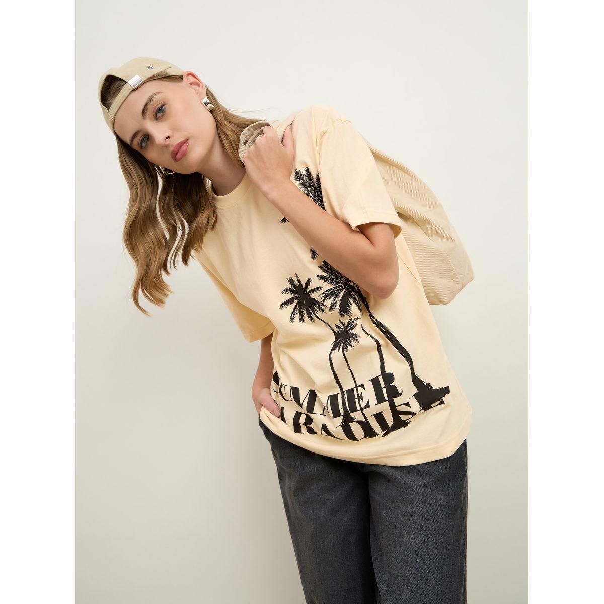 تيشيرت فضفاض بطبعة جرافيك-women-clothing-tshirts-image-6