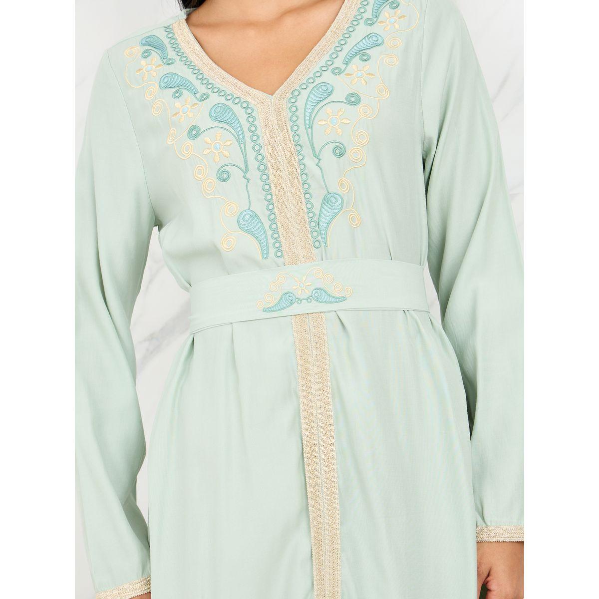 Styli Contrast Embroidered Belted A-Line Maxi Dress-women-clothing-dresses-image-3