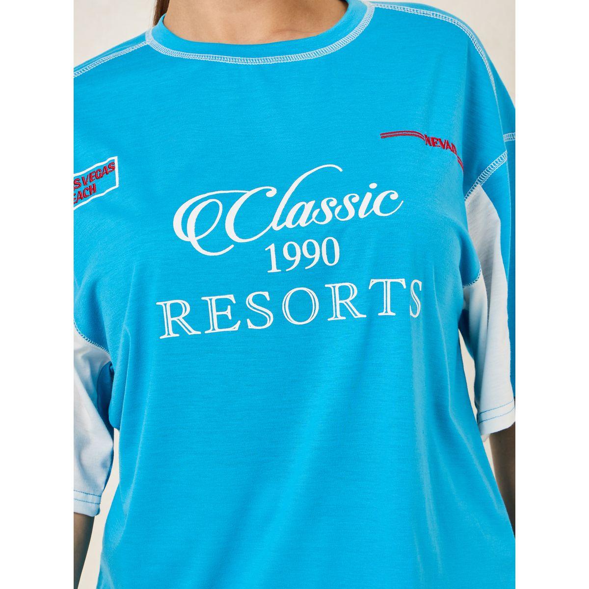 Styli Oversized Classic Resorts Slogan T-Shirt with Embroidery Detail-women-clothing-tshirts-image-3