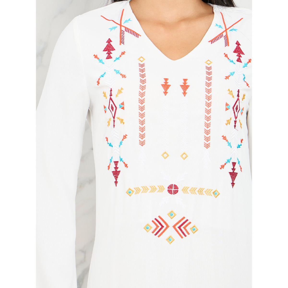 فستان طويل مُطرّز بزهور مع شق جانبي-women-clothing-dresses-image-3