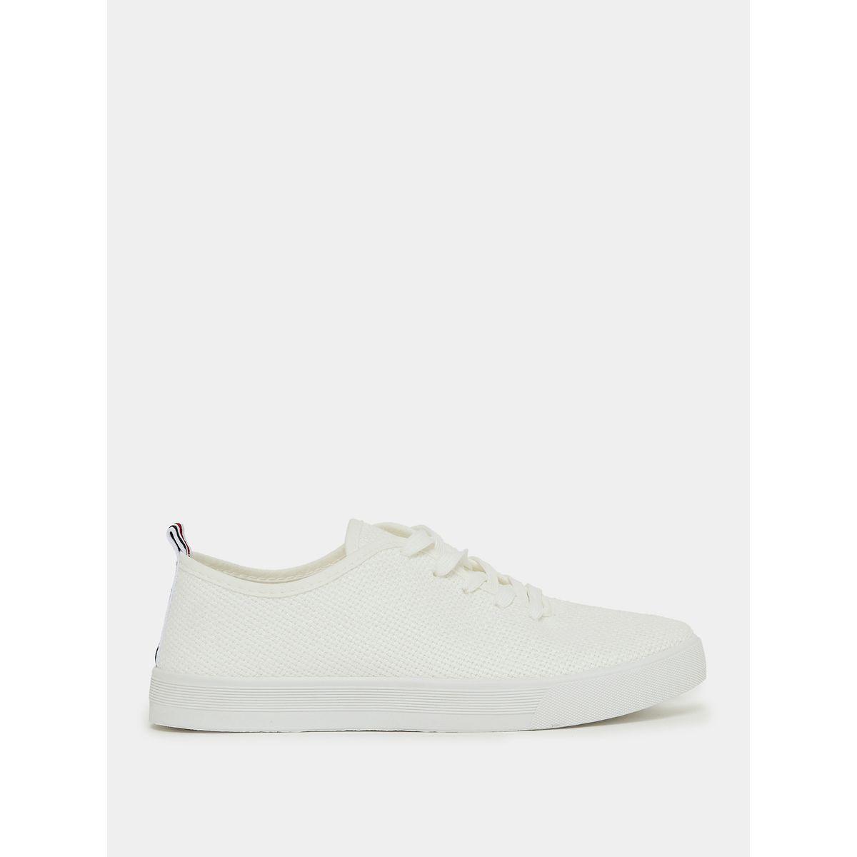 حذاء كانفاس محبوك برباط غلق-men-shoes-sneakers-image-2