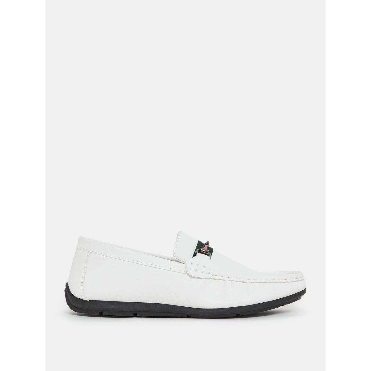 حذاء لوفرز مزين بحلية معدنية-men-shoes-loafersandmoccasins-image-1