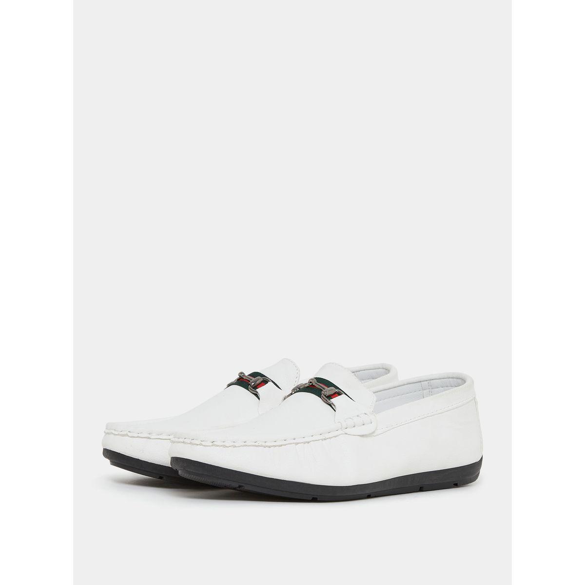 حذاء لوفرز مزين بحلية معدنية-men-shoes-loafersandmoccasins-image-2