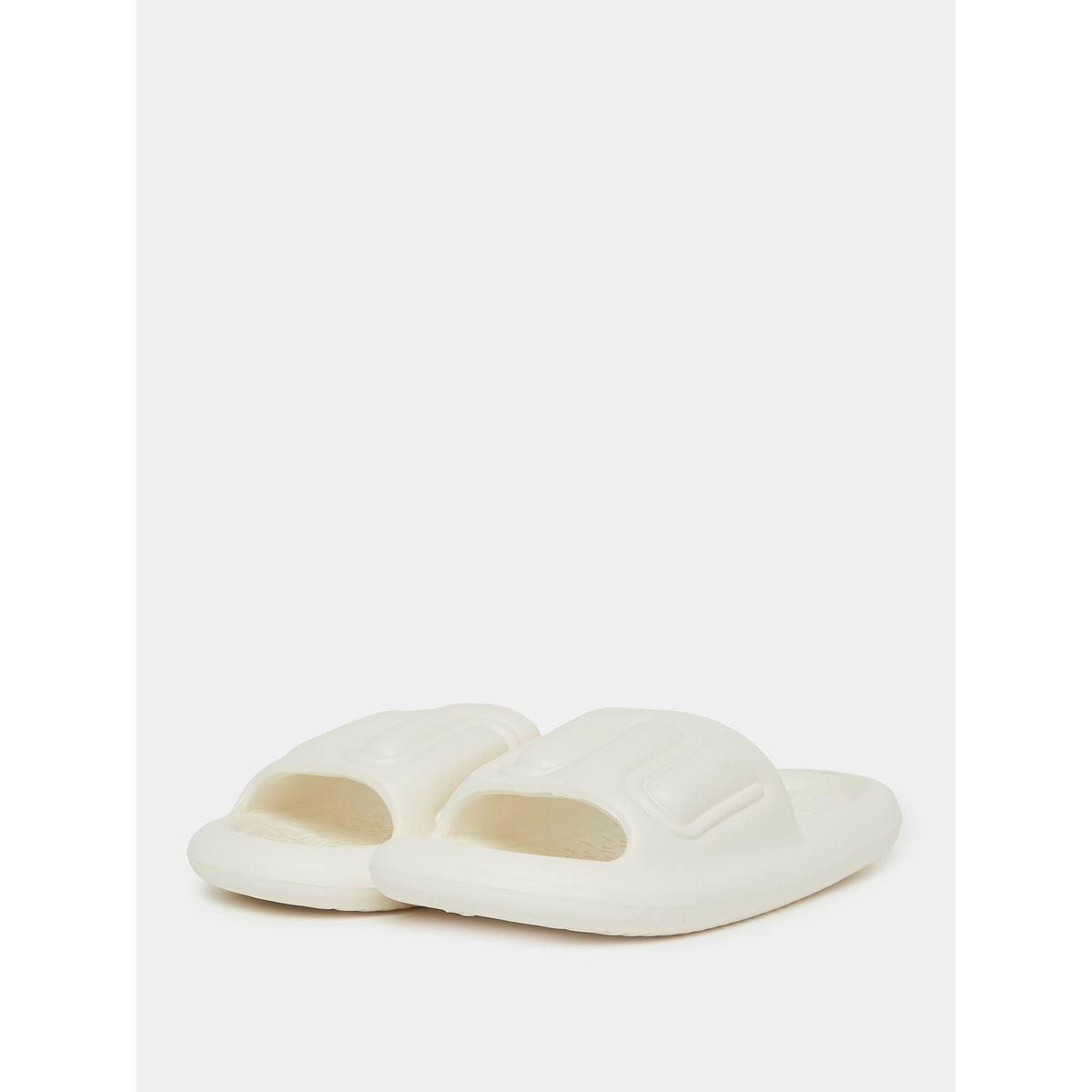 شبشب بتفاصيل بارزة الملمس-men-shoes-flipflopsandslides-image-1