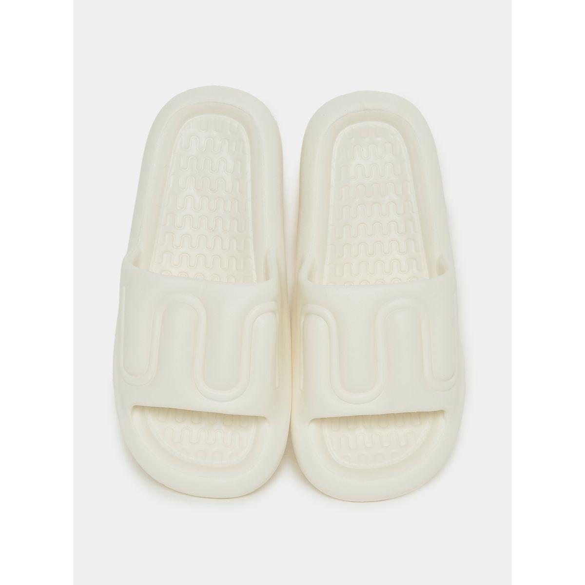 Styli Quilted Band Thick Sole Slides-men-shoes-flipflopsandslides-image-5