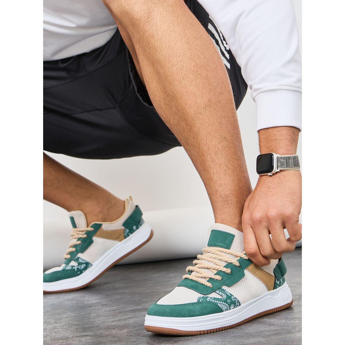 حذاء سنيكرز بنمط كتل الالوان-men-shoes-sneakers-image-1