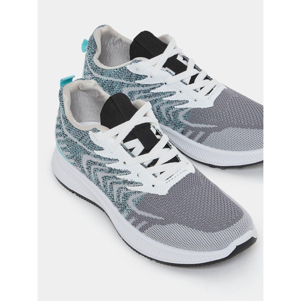 Styli Textured Lightweight Breathable Lace Up Sneakers-men-shoes-sneakers-image-3