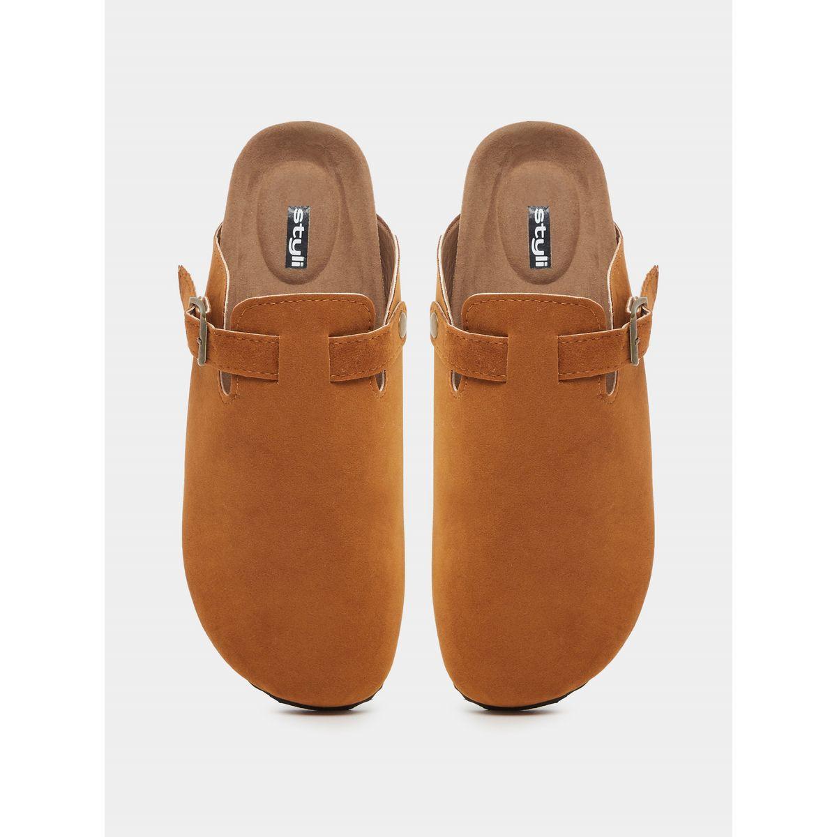 Suede Buckle Platform Sole Clogs-men-shoes-sandals-image-5