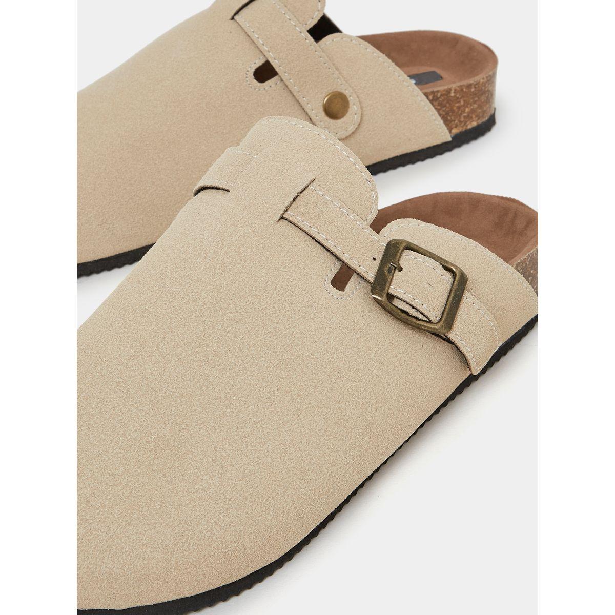 شبشب كلوغز بجلد سويدي وإبزيم غلق-men-shoes-sandals-image-4