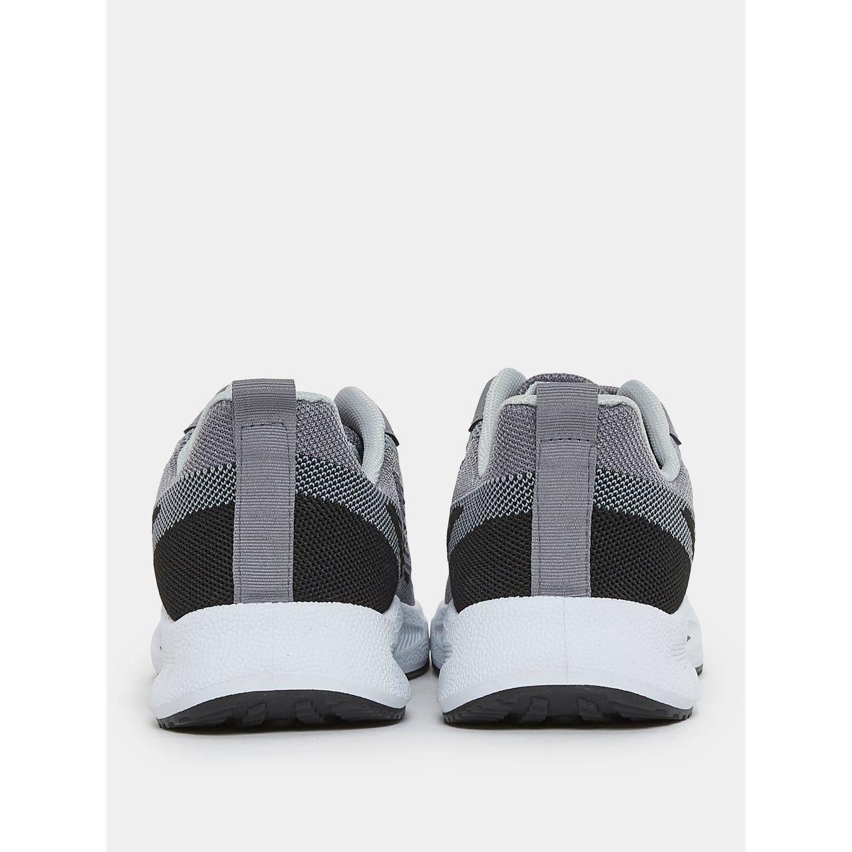 حذاء سنيكرز بنمط كتل الالوان-men-shoes-sneakers-image-4