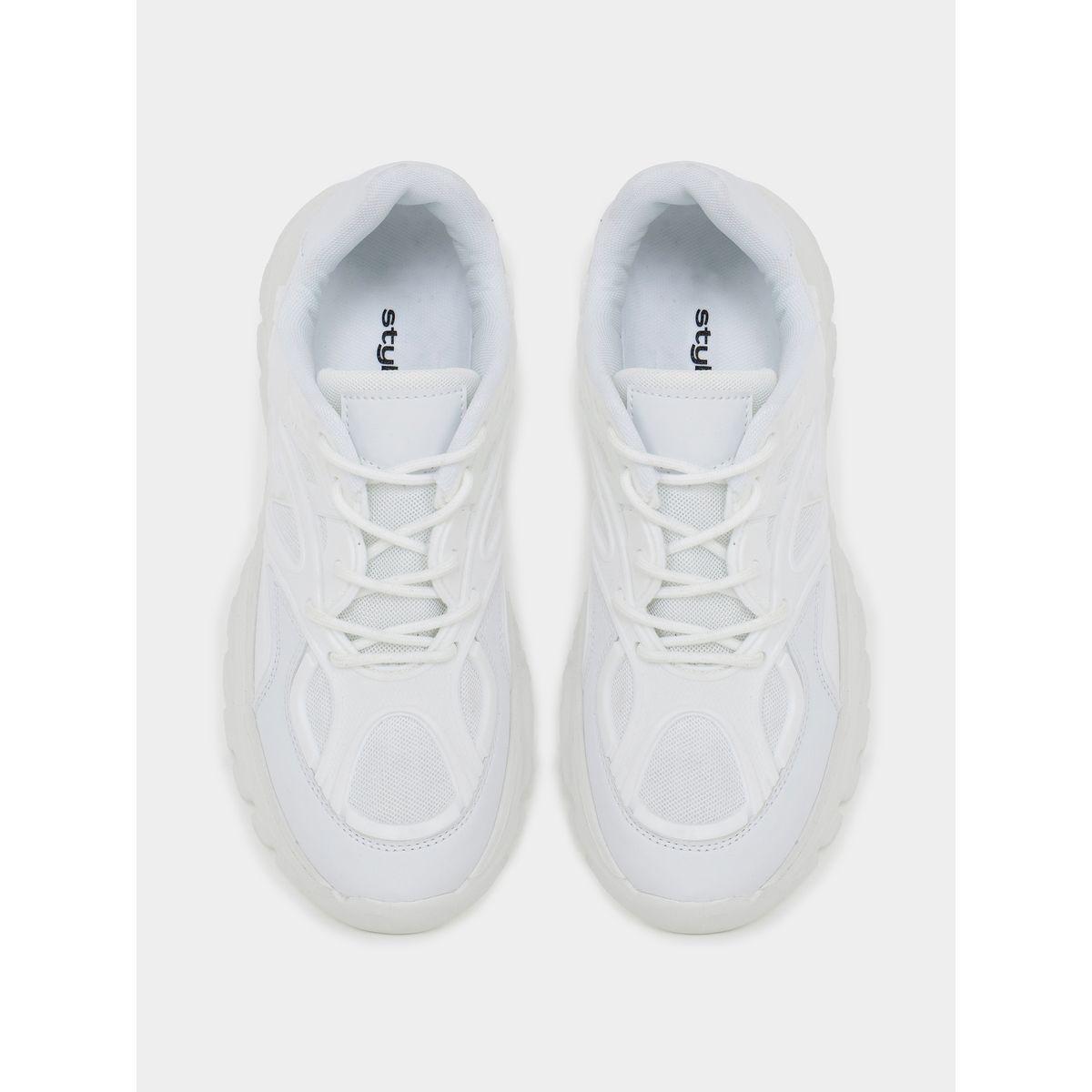 حذاء سنيكرز بكعب شانكي ورباط غلق-men-shoes-sneakers-image-5