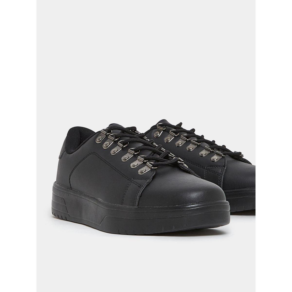 Styli Welt Stitched Accent Low Top Sneakers-men-shoes-sneakers-image-4