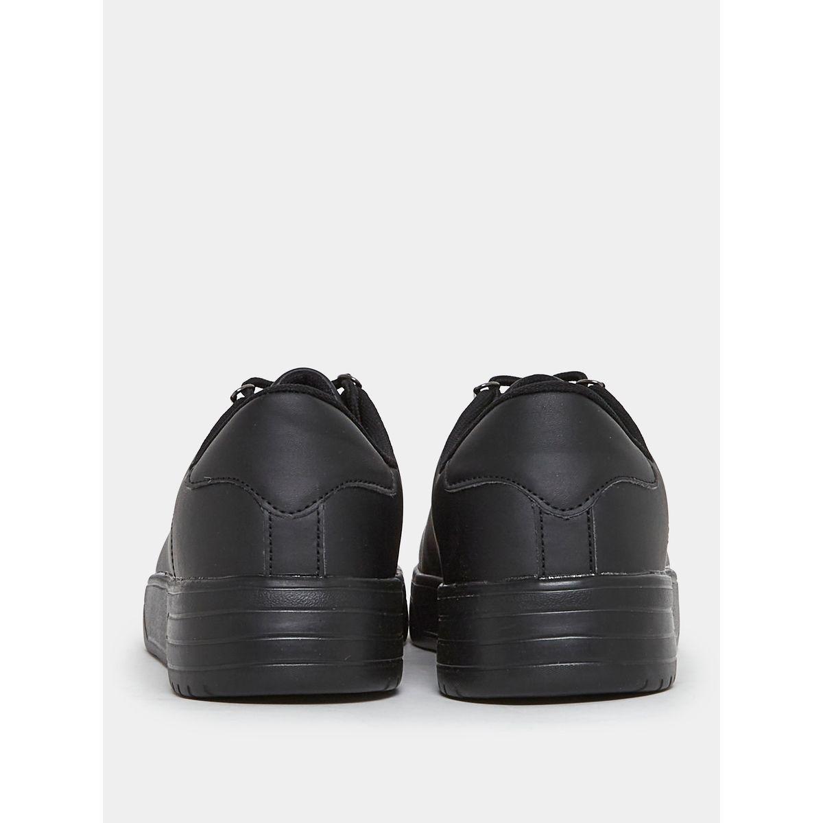 حذاء سنيكرز بتفاصيل مدروزة-men-shoes-sneakers-image-5