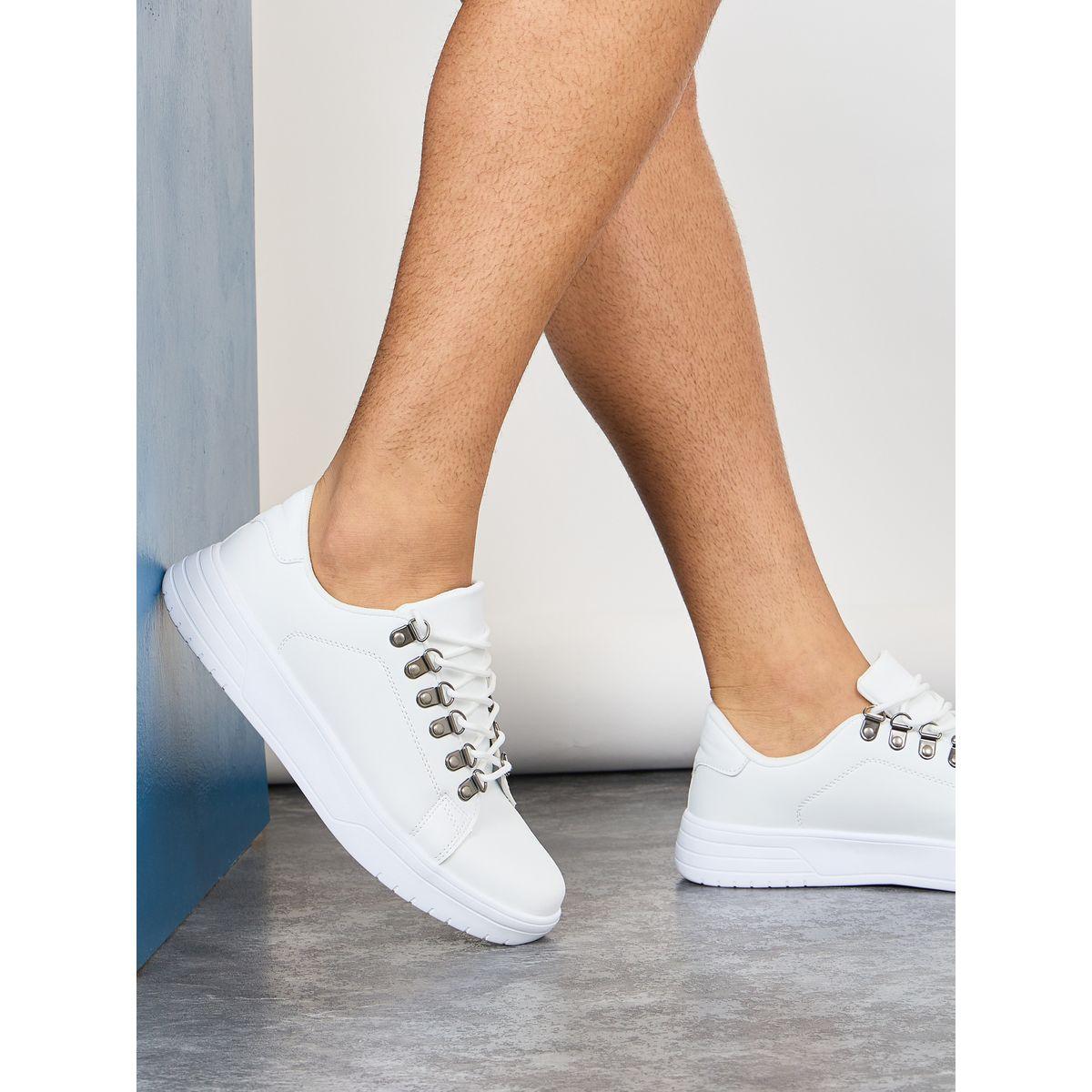 Styli Welt Stitched Accent Low Top Sneakers-men-shoes-sneakers-image-1