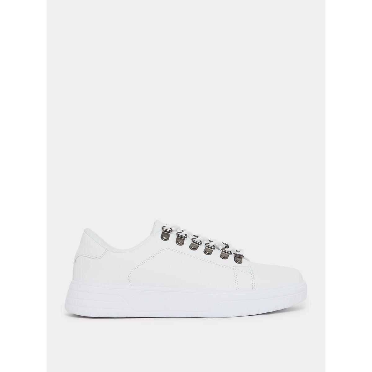 Styli Welt Stitched Accent Low Top Sneakers-men-shoes-sneakers-image-3