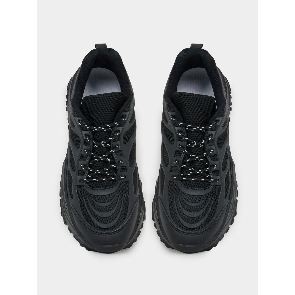 حذاء سنيكرز بكعب شانكي وتفاصيل بارزة الملمس-men-shoes-sneakers-image-5