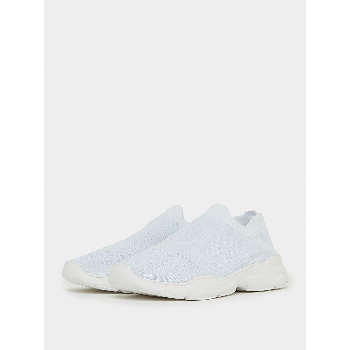 Styli Breathable Knitted Slip On Sneakers-men-shoes-sneakers-image-2