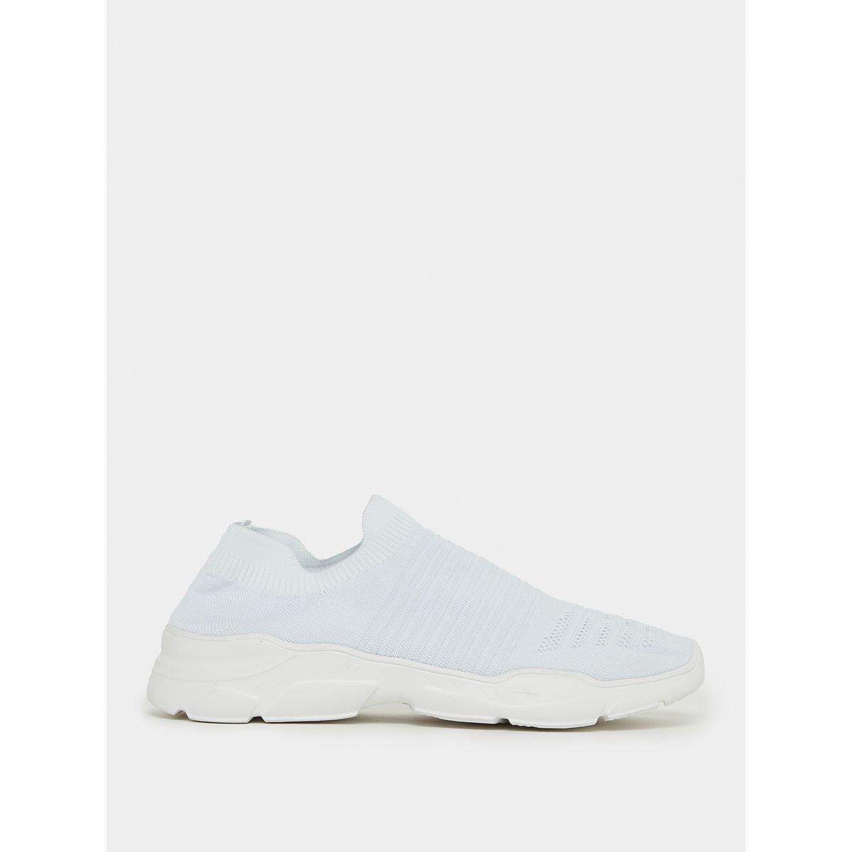 Styli Breathable Knitted Slip On Sneakers-men-shoes-sneakers-image-3