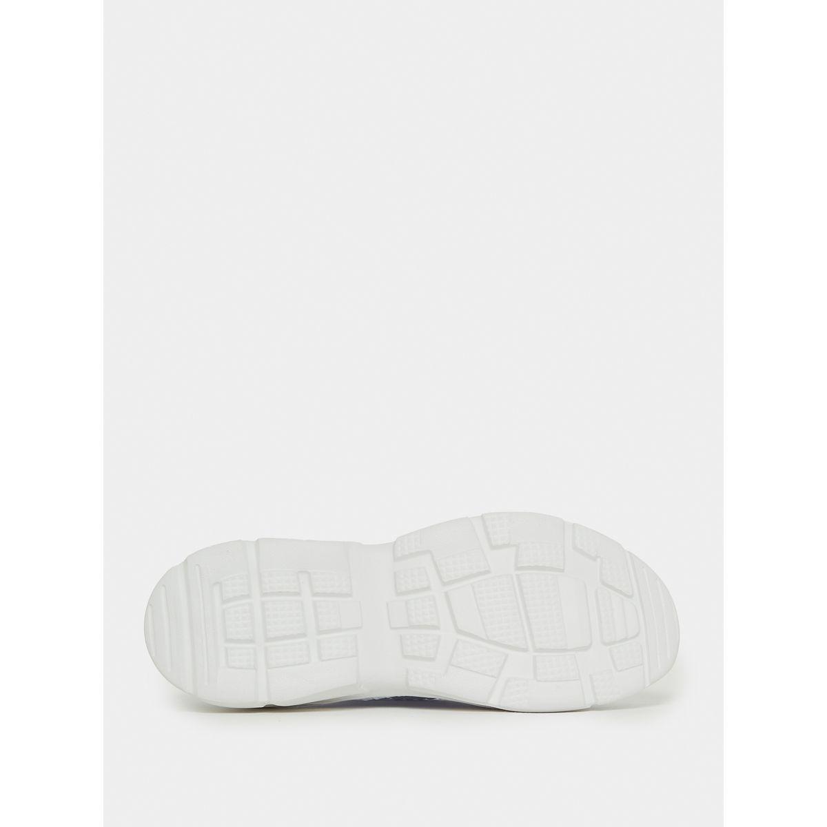 حذاء سنيكرز بتفاصيل محبوكة وسهل الارتداء-men-shoes-sneakers-image-7