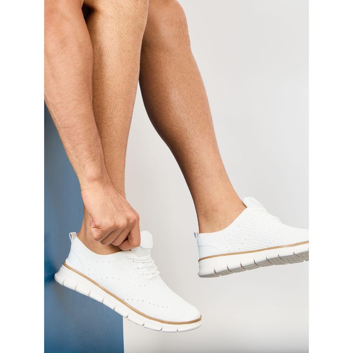 حذاء سنيكرز محبوك برباط خصر-men-shoes-sneakers-image-1