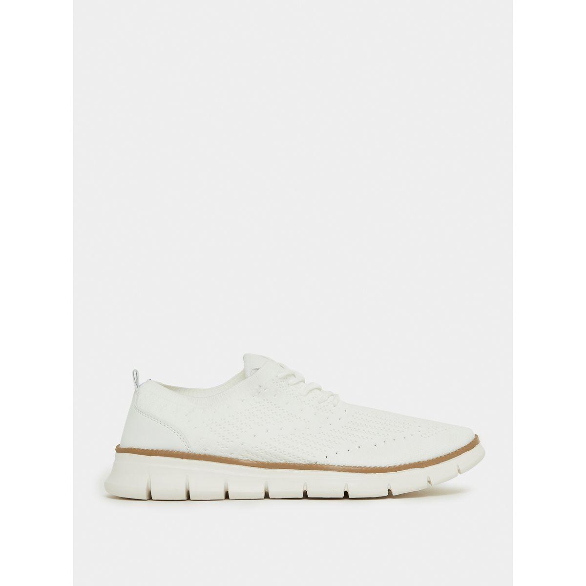 حذاء سنيكرز محبوك برباط خصر-men-shoes-sneakers-image-3