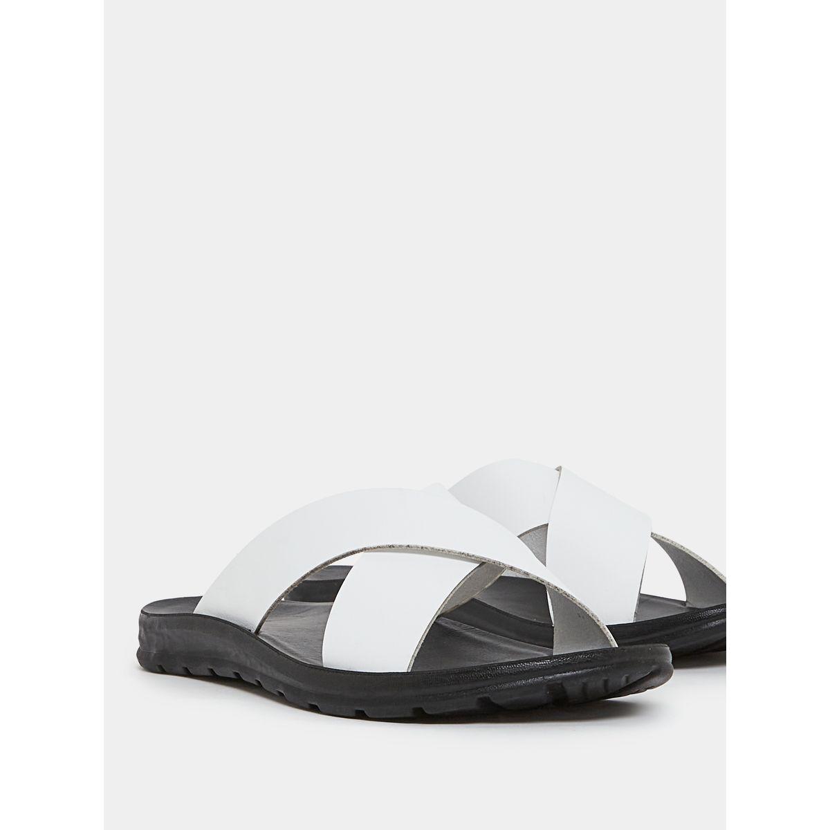 Styli Criss Cross Band Comfortable Sole Sandals-men-shoes-sandals-image-4
