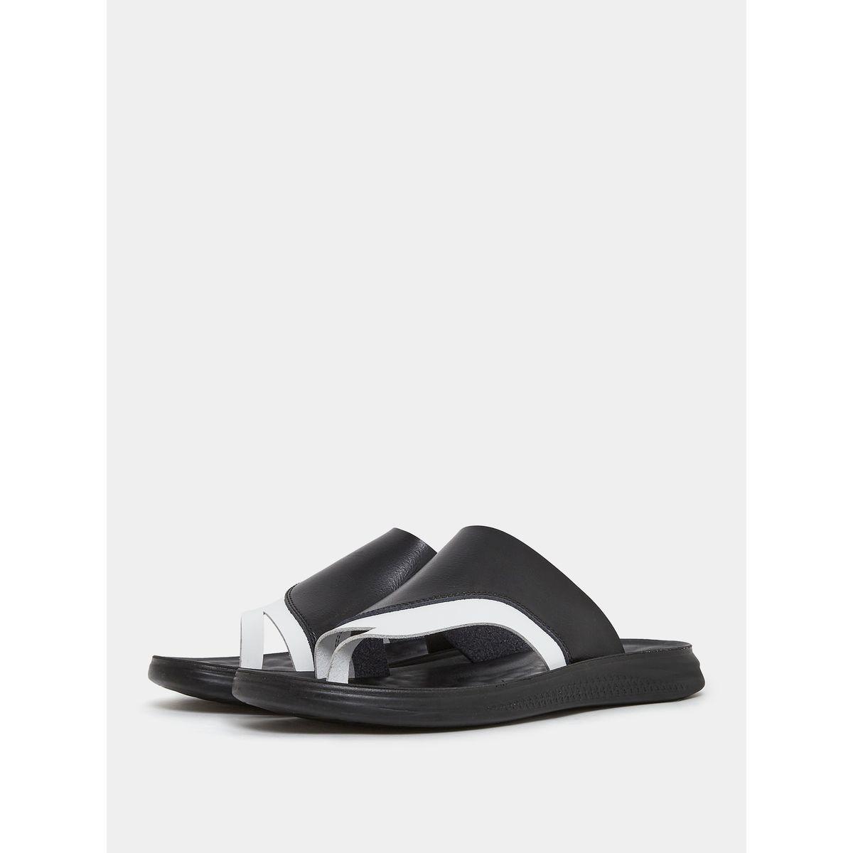 Styli Toe Loop Color Block Strap Sandals-men-shoes-sandals-image-1