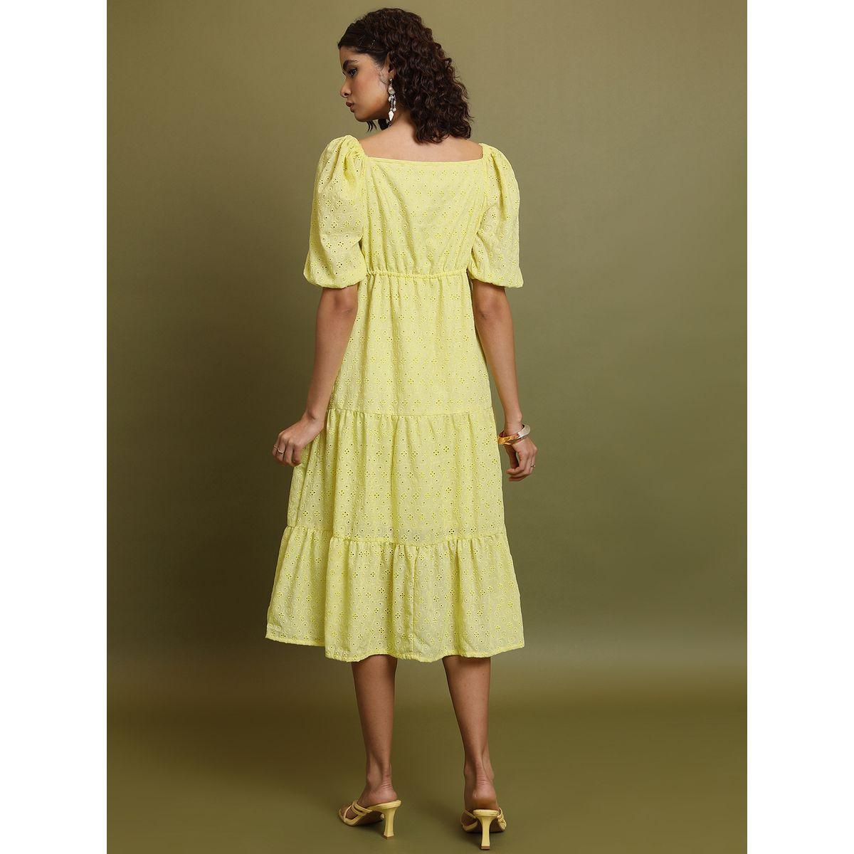 Vishudh X Styli  Embroidered Sweetheart Neck A-Line Tiered Midi Dress-women-clothing-dresses-image-3
