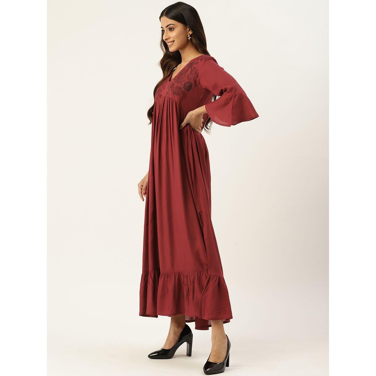 Sanskrutihomes X Styli Floral Embroidered Tiered Maxi Dress with Side Slit-women-clothing-dresses-image-3
