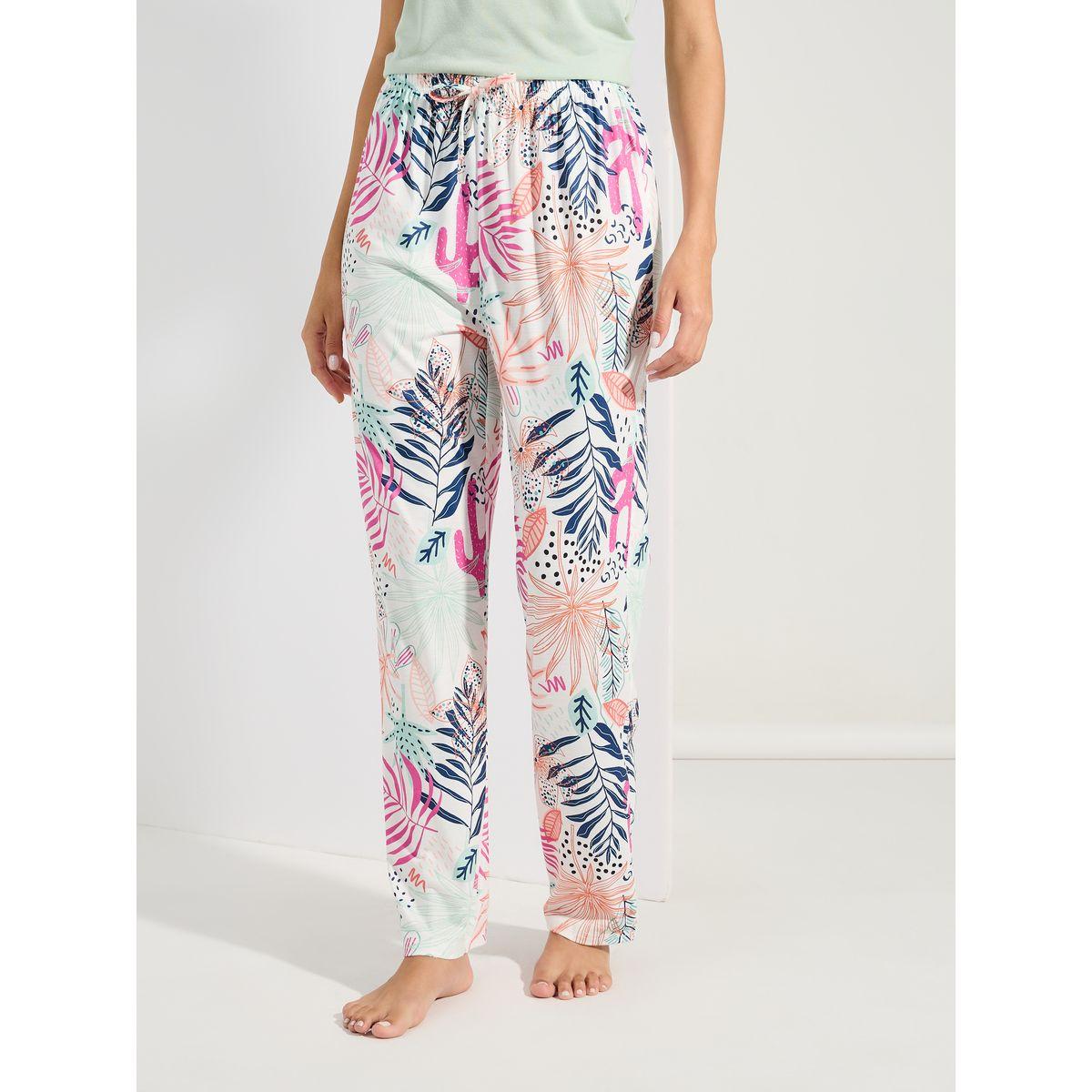 Styli Unwind Lace Trim Vest & Tropical Print Pyjama Set-women-clothing-nightwear-pyjamas-longsets-image-5