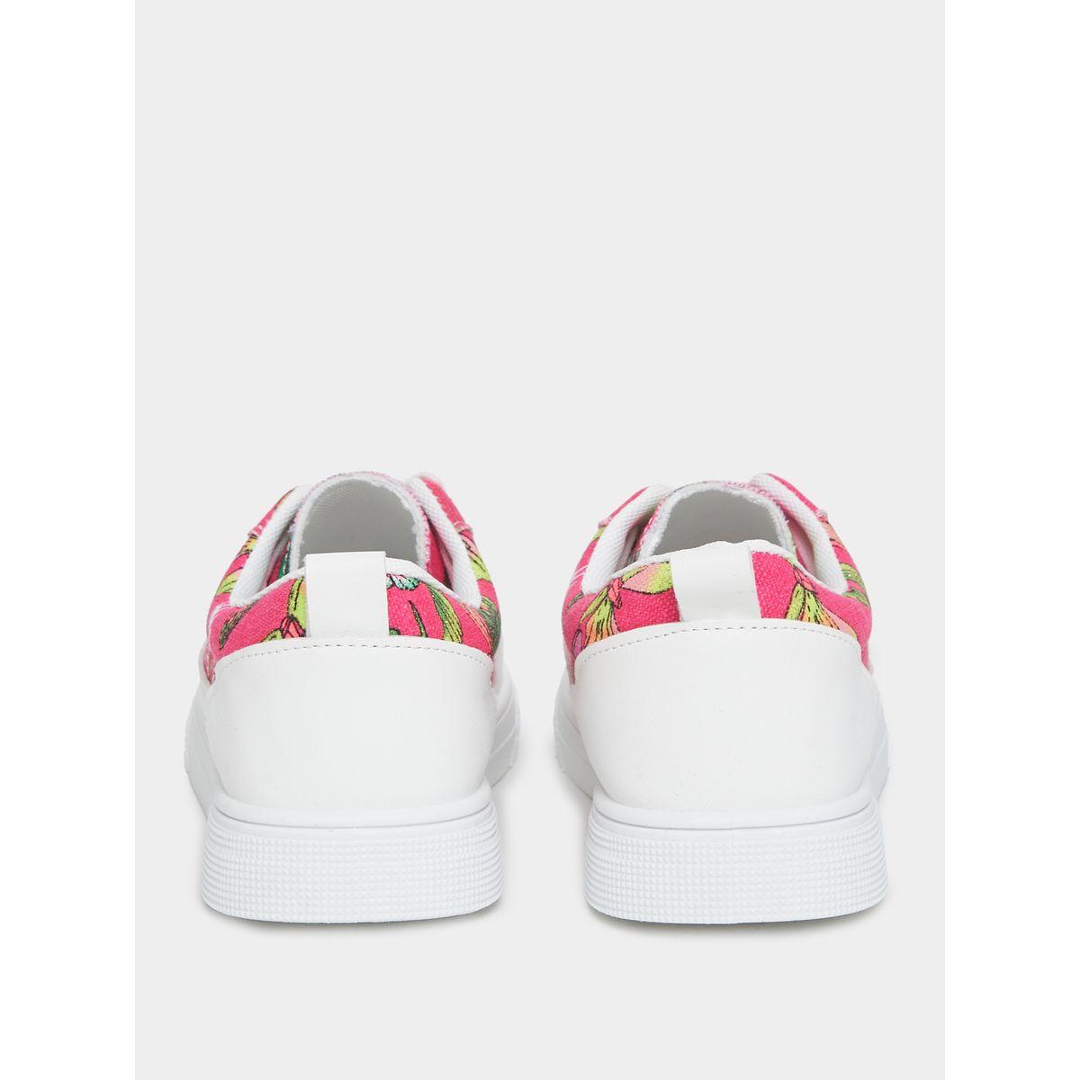 حذاء كانفاس كاجوال بطبعة فراشات-women-shoes-sneakers-image-7