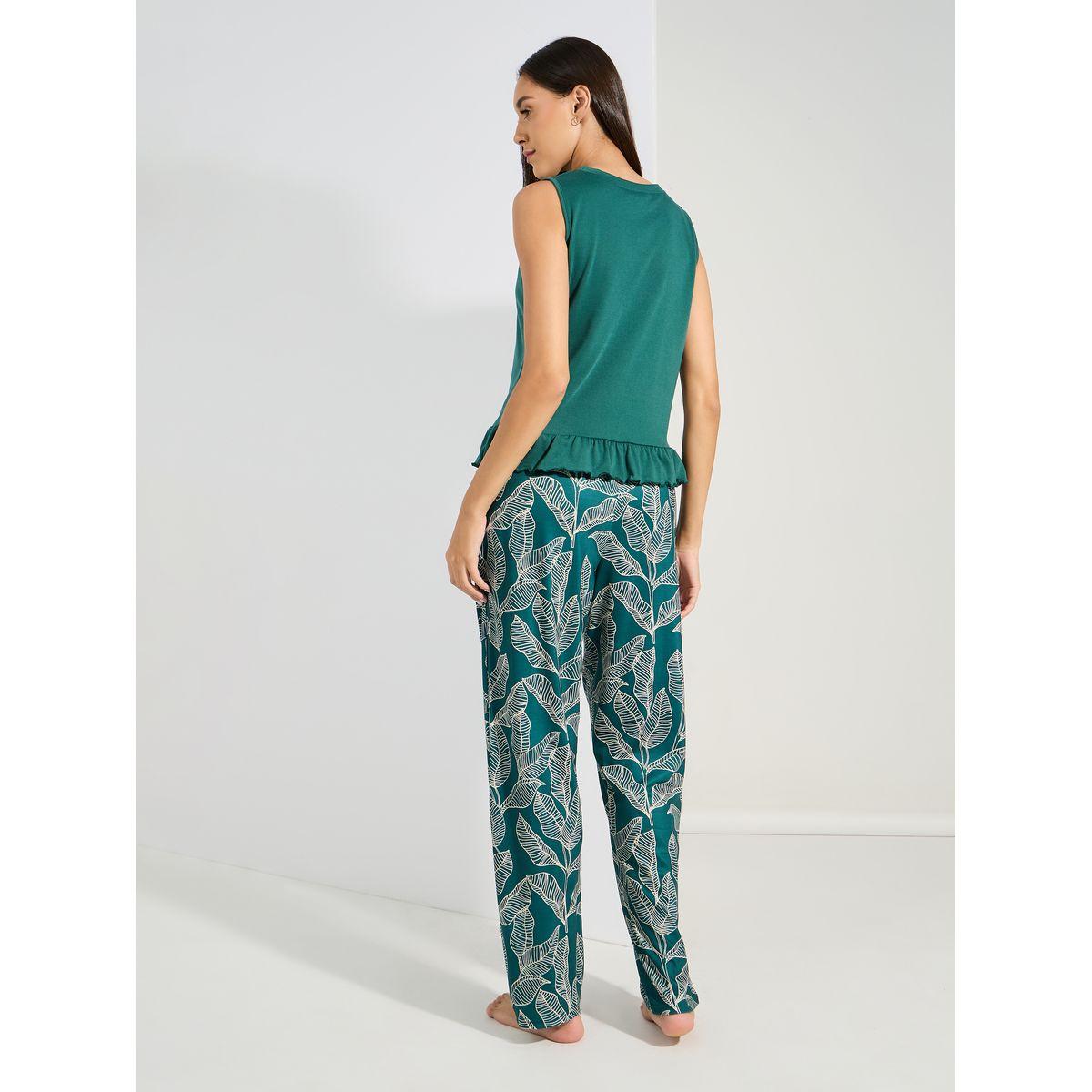 Styli Unwind Ruffle Hem Graphic Vest & Palm Print Pyjama Set-women-clothing-nightwear-pyjamas-longsets-image-6
