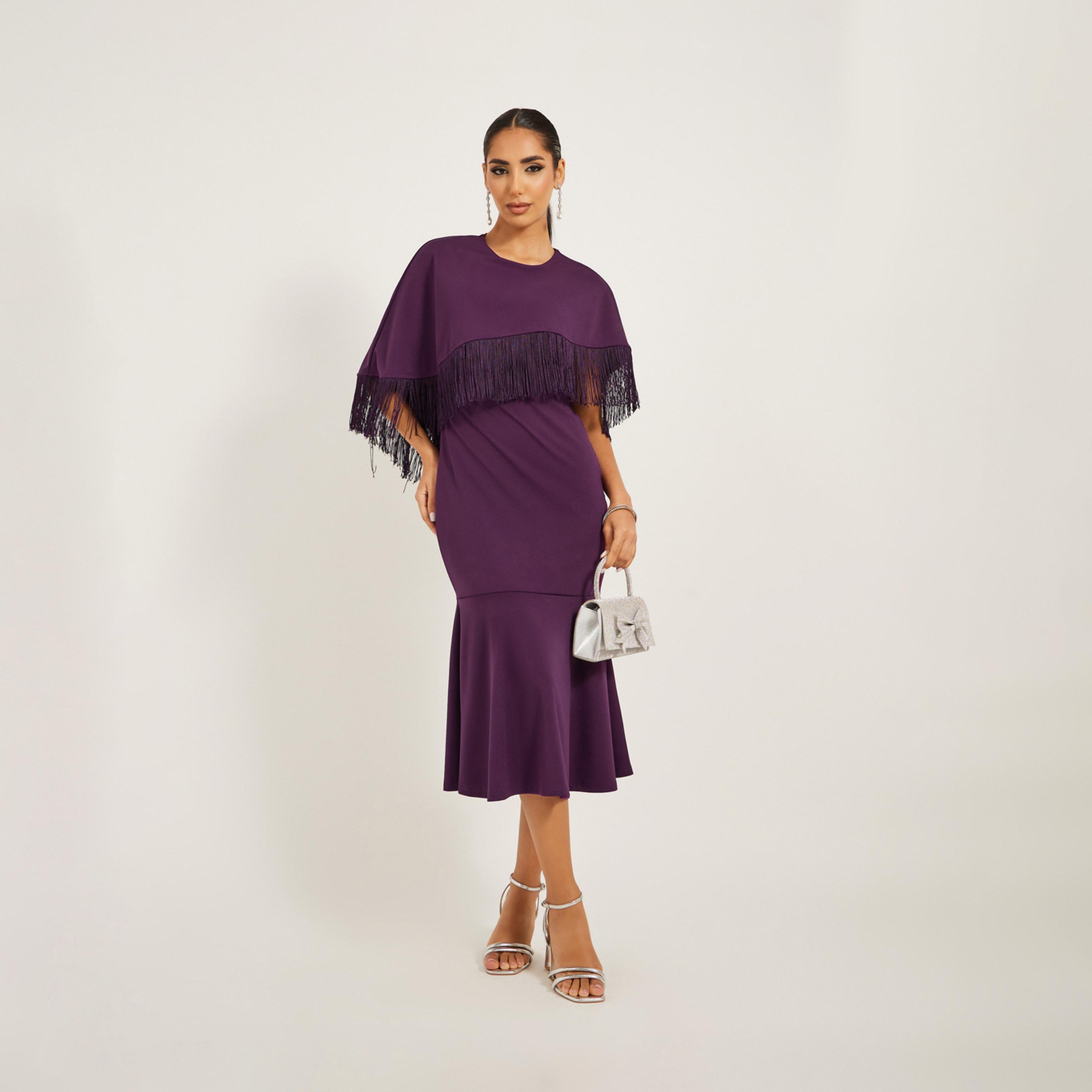 ستايلي - فستان حورية البحر متوسط الطول بأكمام واسعة متدلية مع تفاصيل شراشيب-women-clothing-dresses-image-2