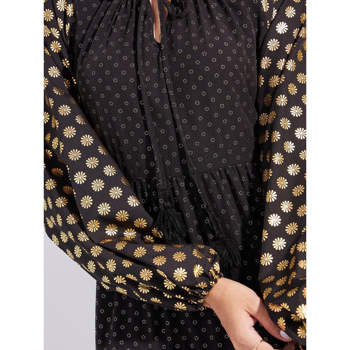فستان ماكسي بطبعة رقائق من ستيلي ليميتد مع تفاصيل شرابات-women-clothing-dresses-image-3