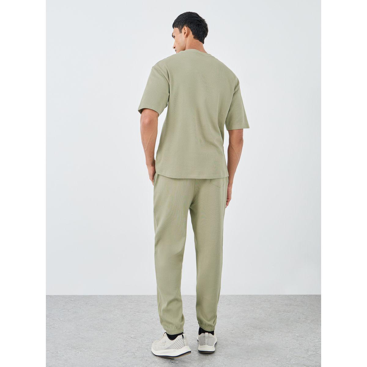 Styli Waffle Knit Oversized T-Shirt and Pintuck Detail Joggers Co-Ords-men-clothing-coordsets-image-4