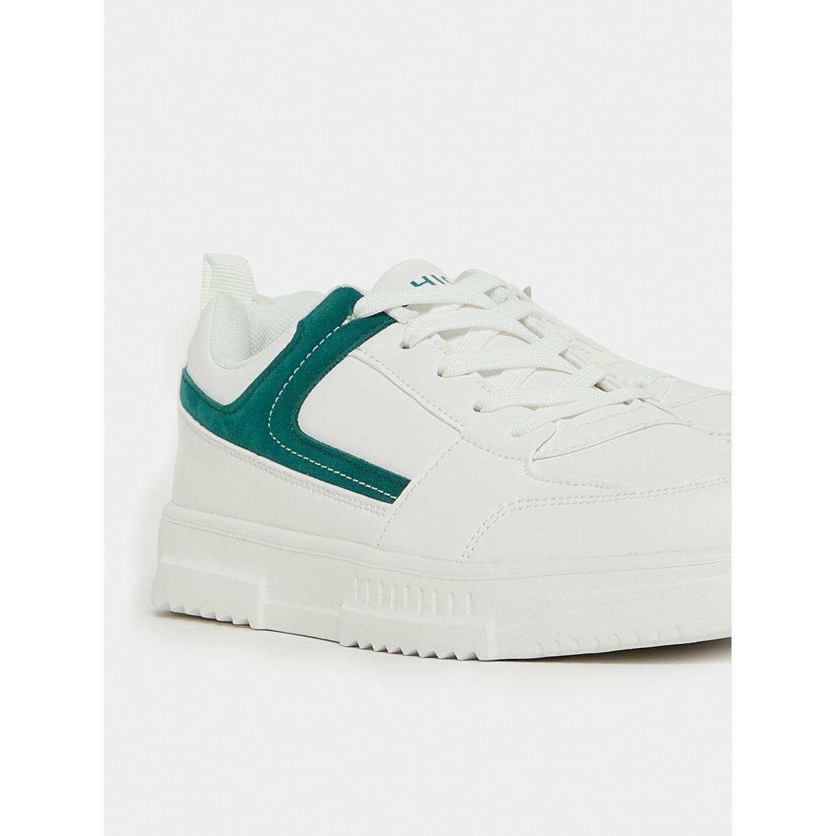 حذاء كاجوال بتفاصيل مدروزة ورباط غلق-women-shoes-sneakers-image-4
