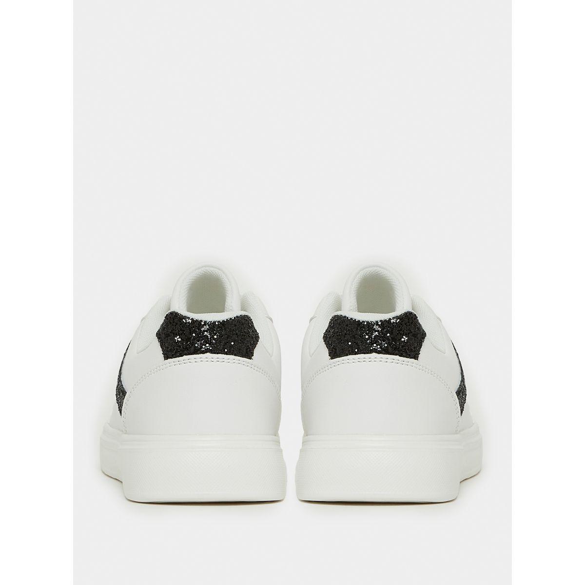 حذاء كاجوال بتفاصيل براقة-women-shoes-sneakers-image-5