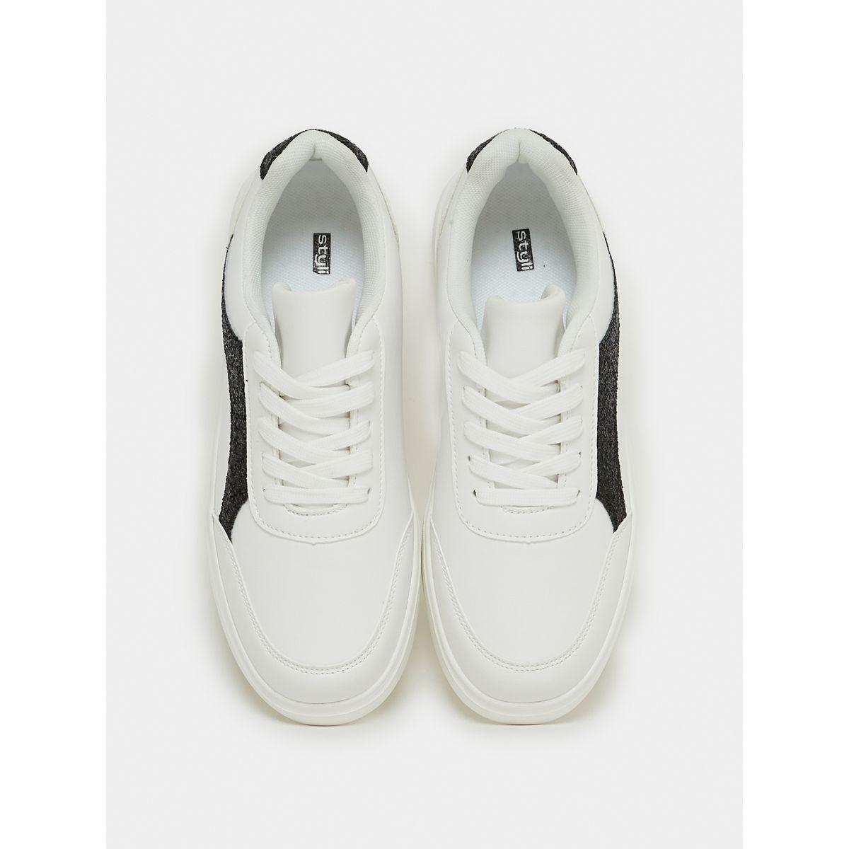حذاء كاجوال بتفاصيل براقة-women-shoes-sneakers-image-6